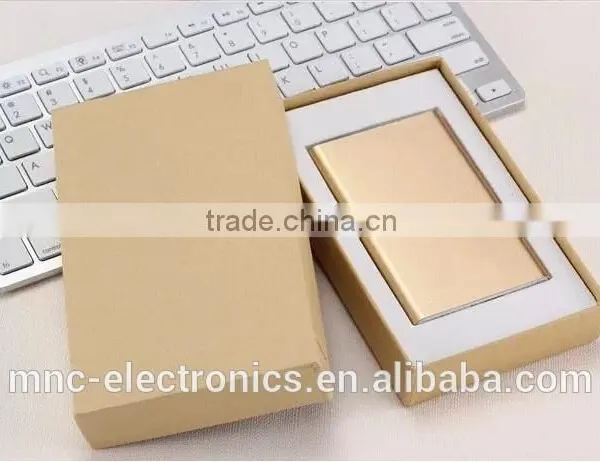 Slim Design 10000mAh Dual Usb Output Mobile Phone Power Bank Charger With Custom Laser Engraving Logo and Gift Box Package photo-5