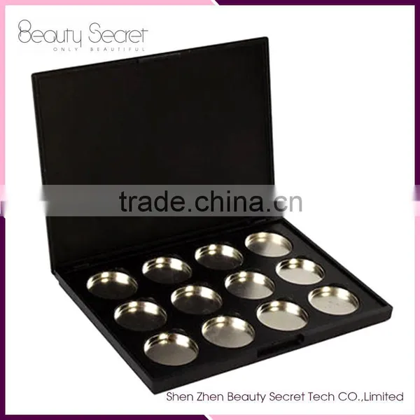 Wholesale Cheap 3/6/12/15/28 Empty Wholesale Empty Eyeshadow Compacts photo-3