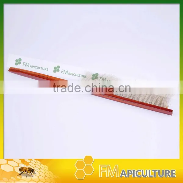 3 Rows Bee Brush Bristle Wood Handel; Hotsale Bee Brusher , photo-5