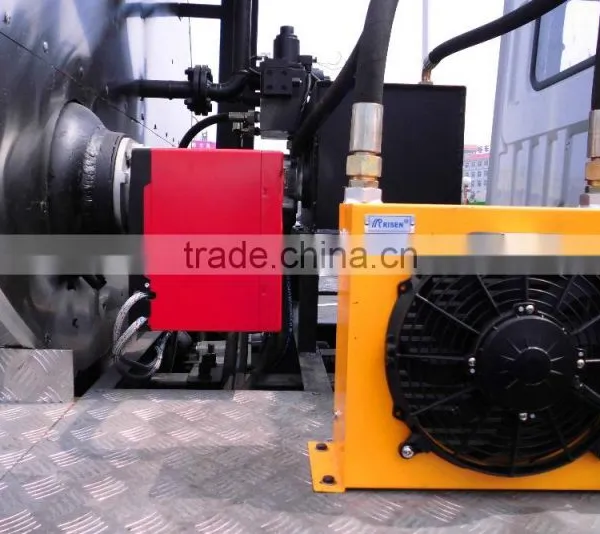 NEW Dongfeng 4x2 Heated Asphalt Tank Truck With 10ton Capacity for Sale photo-4