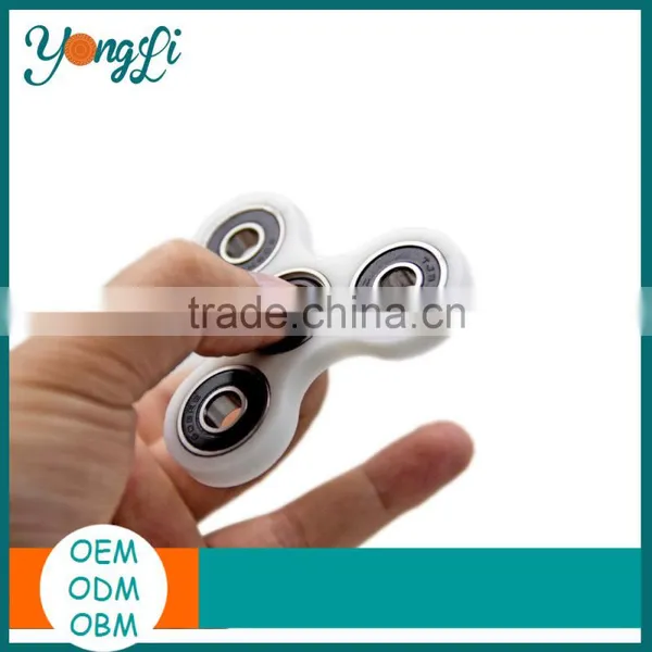 Wholesale Kids/Adult EDC Tri-Spinner Fidget Finger Desk Spinner photo-2