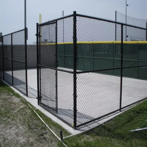 PVC Coated Chain Link Wire Mesh Fence for Garden & Basketball Court Applications photo-4