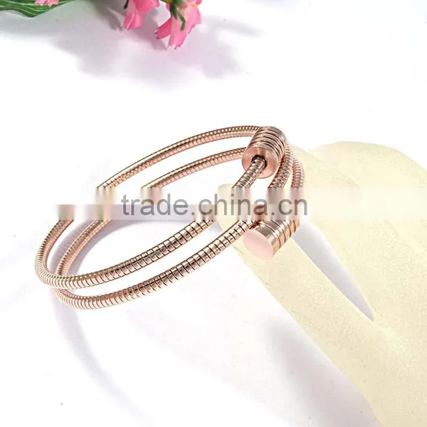 Charm Jewelry Bangles and Bracelets Cuff New Gold Bracelet Designs photo-5