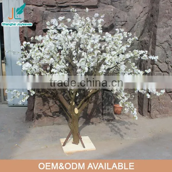 Decorative Plastic Fake Cherry Blossom Tree for Weddings photo-3