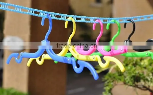 New Non Slip Hanger Portable Travel Plastic Shirt Clothing Holder Folding photo-3