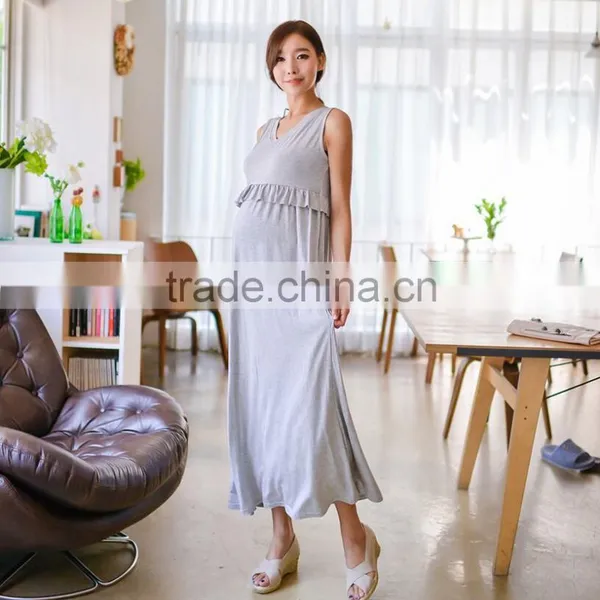 Long Pregnant Woman Maternity Dresses With Decorative Border photo-4