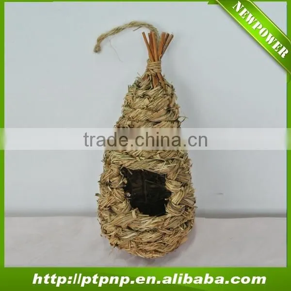 Hanging Natural Handmade Eco-friendly Wild Bird House Nest Feeder Made by Plant Leaves