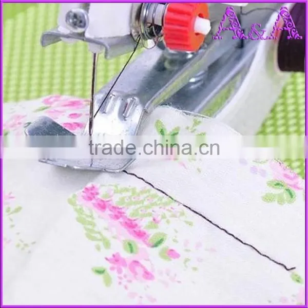 Hot Selling Hand Portable Manual Mini Electric Sewing Machine photo-2