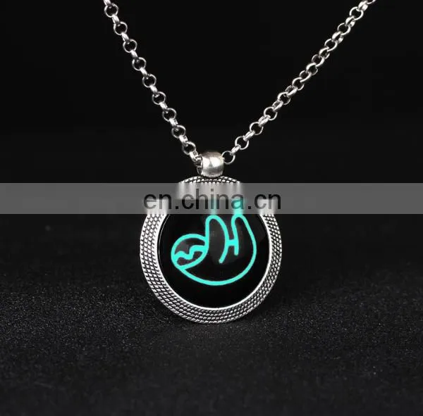 Zootopia Inspired Cute Animal Lazy Tree Toed Sloth Glow in Dark Pendant Necklace,lazy Men Flash Charm Necklace
