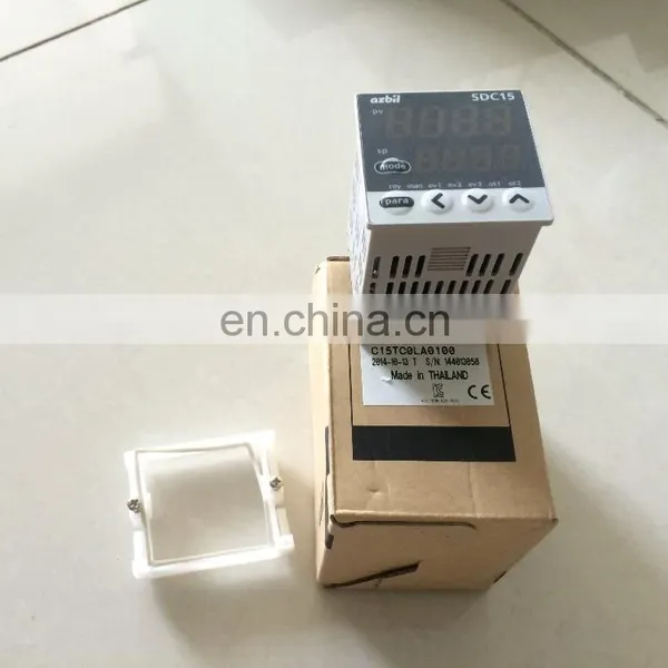 Temperature Controller C15TC0LA0100 photo-2