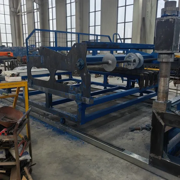 Automatic Single Strand Barbed Wire Machine for Fence Manufacturing photo-5