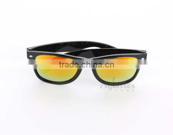 Logo on Sunglasses photo-5