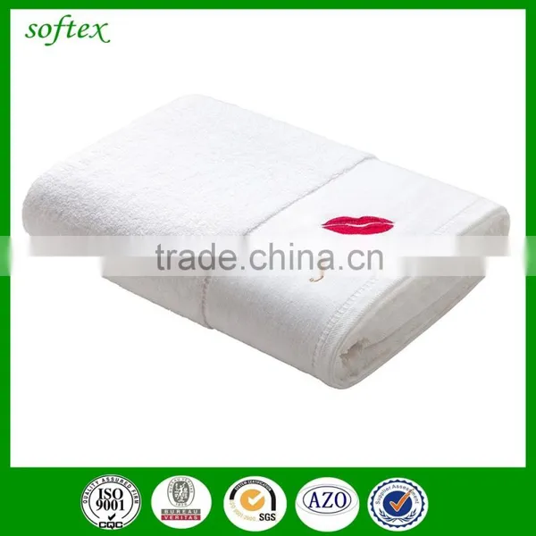 Mr And.Mrs Embroidery Towels in Hotel photo-3