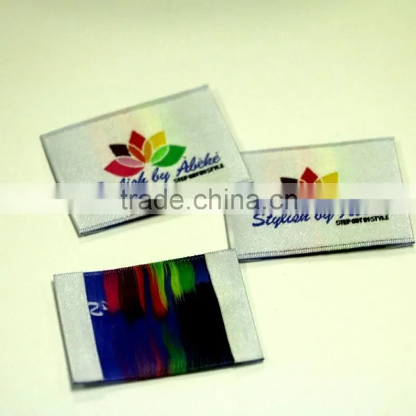 High Quality Silk Screen Printed Embossed Main Label For Clothing photo-4