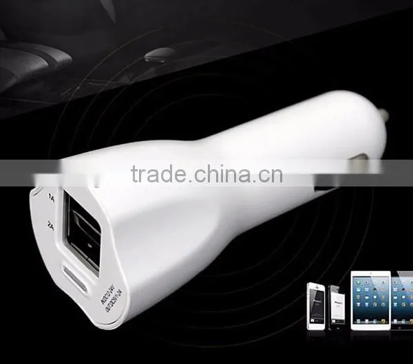 Multi-use USB In-Car Charger for Mobile IPhone IPod Touch MP3 MP4 photo-2