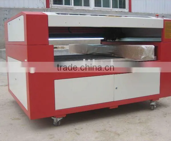Laser Engraving and Cutting Machine