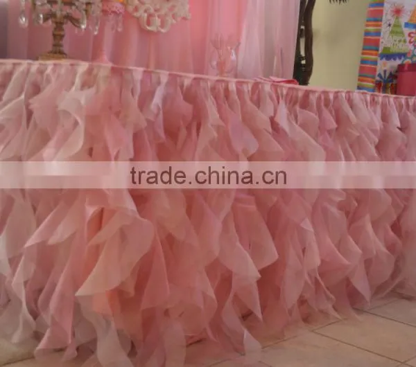 Wedding Pink Ruffled Table Cloth, Cloth Woven photo-2