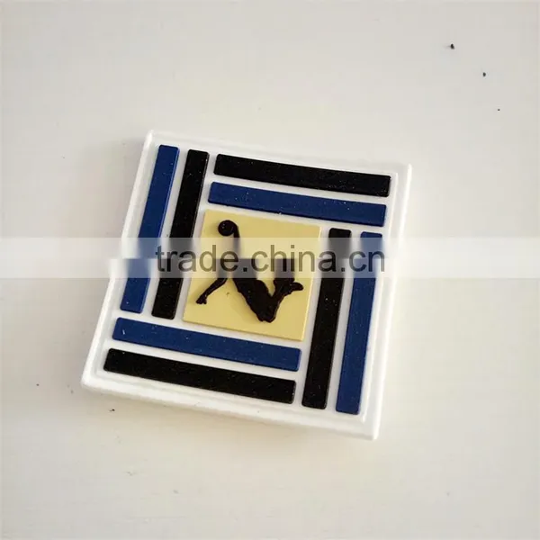 2017 China High Quality Embossed Custom Rubber Patches photo-2
