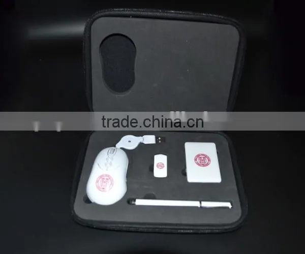 Customs USB Travel Sets in White Color Suitable for Business Travel/coorperate Gifts photo-4