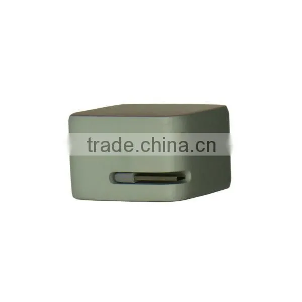 Forza 5.0V/15W Folding Dual USB Charger photo-4