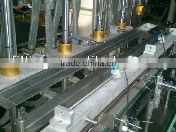 Four Nozzles Automatic Liquid Glue Filling Machine ZHTW-8P(With Lobe Pump) photo-5