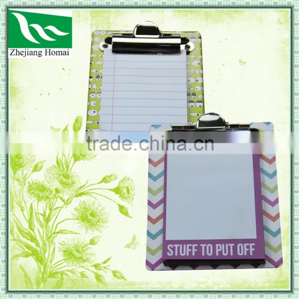Small and Simple Memo Pad With Colored Lines Sticky Note With Wooden Pallet