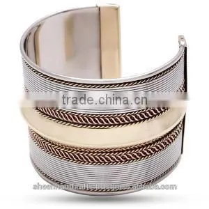 Brass,Metal Bangle and Set Like Gold Manufacture India