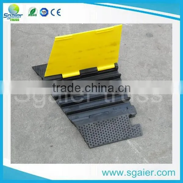 Hot Sale Outdoor Five Ways Cable Cover Natural Rubber Cable Bridge photo-4