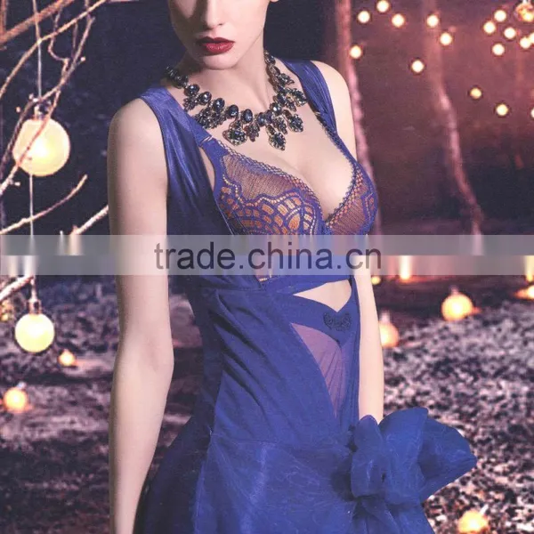 European Royal Style Woman Sexy Underwear and Lingerie Bikini Set Bra and Panty Set photo-2