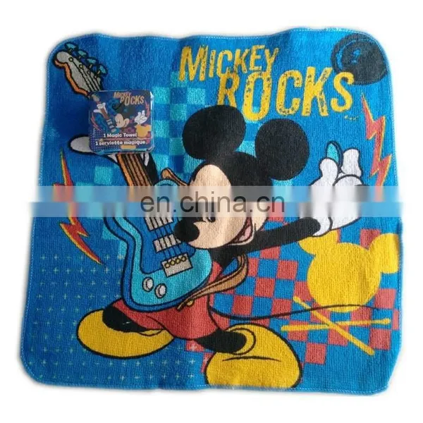 2017 Popular Compressed Cartoon Hand Towel With Logo for Christmas