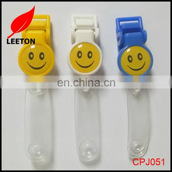Factory Custom Logo Smile Face Plastic ID Badge Clip photo-2