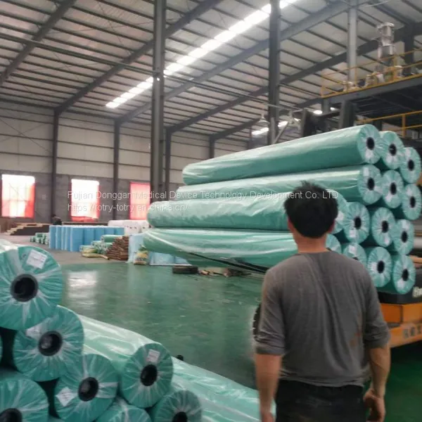 Fujian Non-woven Fabric Manufacturers Produce Green Non-woven Slope Landscaping Non-woven White Green PP Cloth