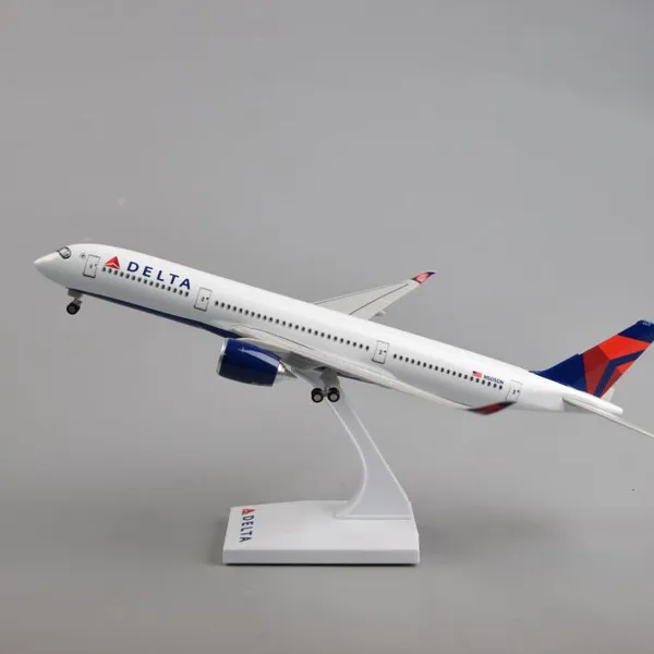 30 см A350 DELTA С подсветкой и колесами Пластиковая модель самолета Вариант подарка