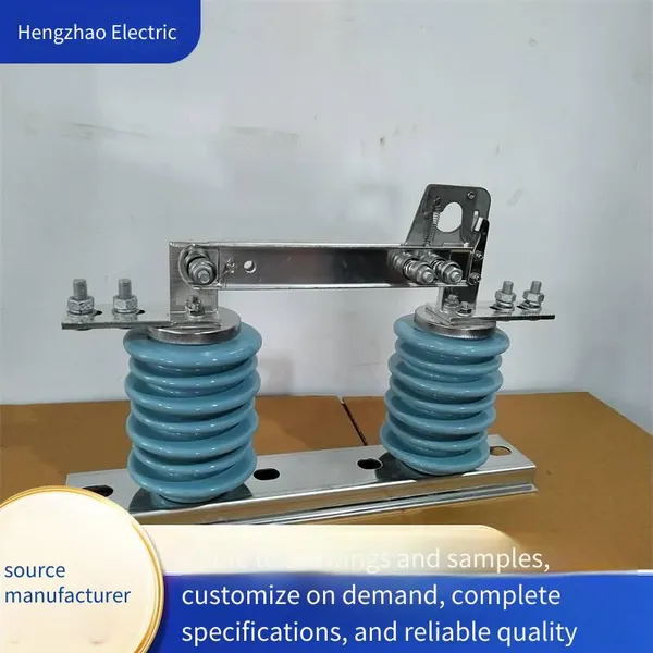 New Ceramic High-voltage Isolation Knife Switch Gw9-12/1250a, 10kv Outdoor Single-pole Disconnector on the Pole photo-4