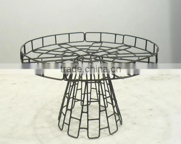 Iron Cake Stand