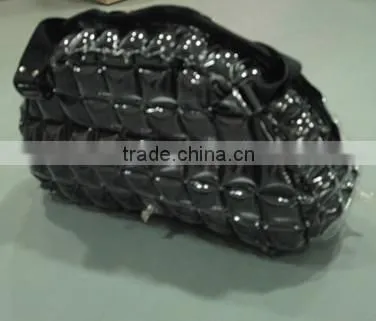 Beautiful Arm Bag With High Quality,inflatable Bubble Shopping Bag,PVC Leisure Bag in Black,cheap Shopping Bag photo-2