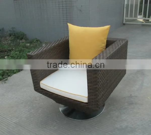 Luxury Outdoor Furniture Wicker Hotel Furniture Rattan Chair With Side Table photo-2