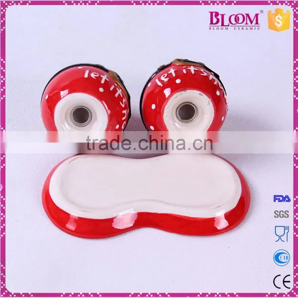 Ceramic Christmas Desgin Salt and Pepper Shaker Set photo-6