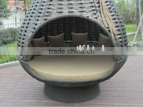 Outdoor Swing Bed With Canopy photo-6