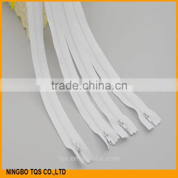 High Quality No.#3 20 cm Auto Lock Close End White Nylon Zipper photo-2
