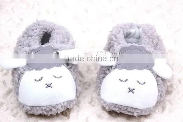Lovely Cartoon Animal Coral Fleece Baby Girl Walking Shoes photo-6