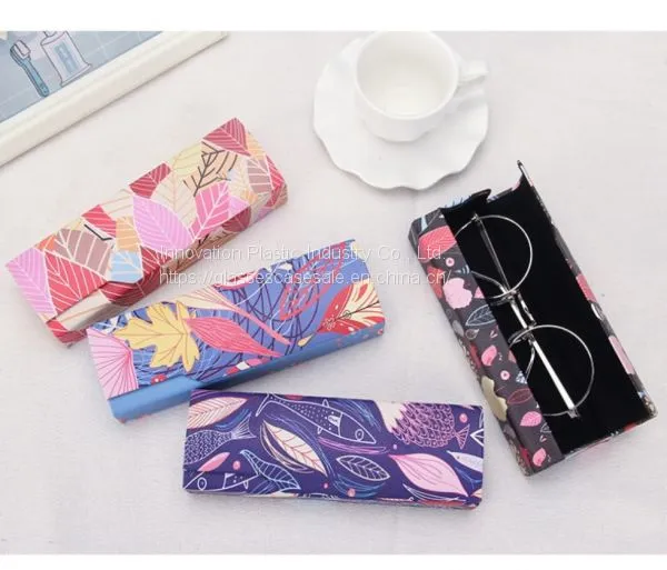 Simple and Creative Myopic Glasses Case; Natural, Vintage and Lovely Eyeglasses Case photo-4