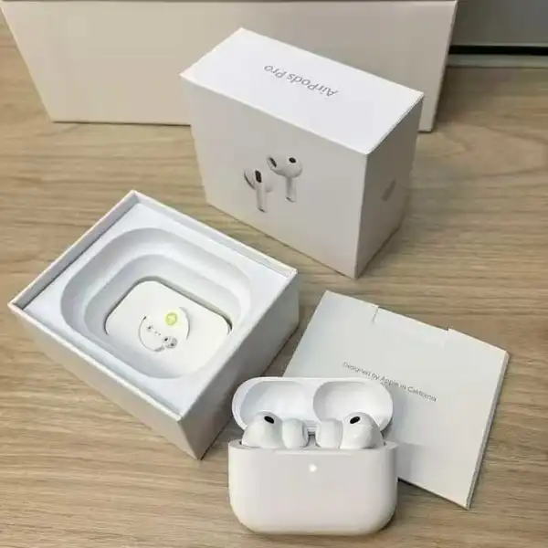 2023 Latest Type c Earphone for Iphone 15 photo-3