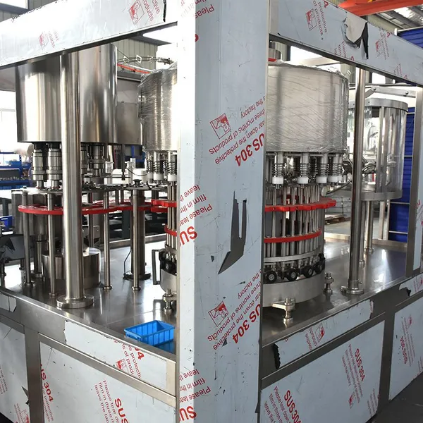 Fully Automatic 3-in-1 Filling Capping Washing Equipment for Mineral Purified Water Liquid Juice photo-3