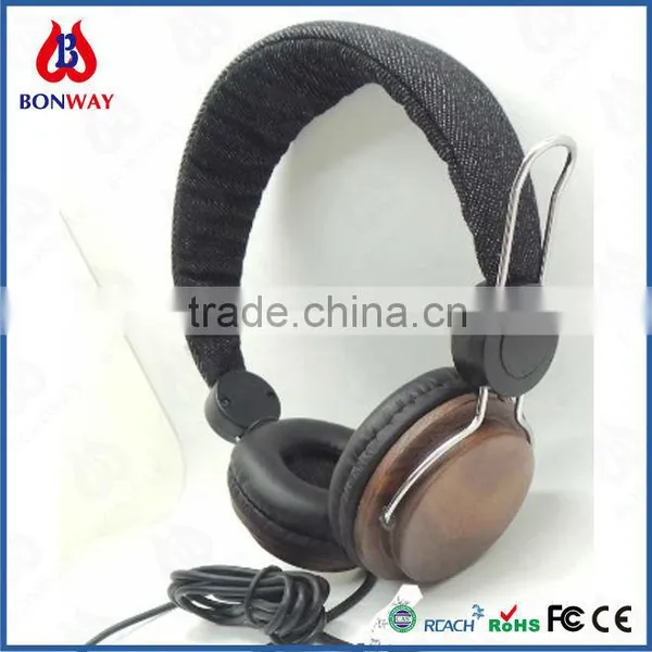 Newest Design Ergonomic Structure Wood Headphones for Girls photo-5