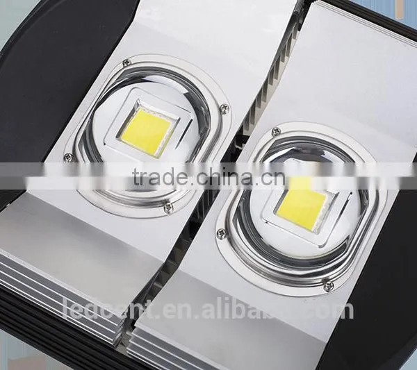 5 Years Warranty Tennis Court Led Flood Light 200w Waterproof IP67 Quality Choice photo-2