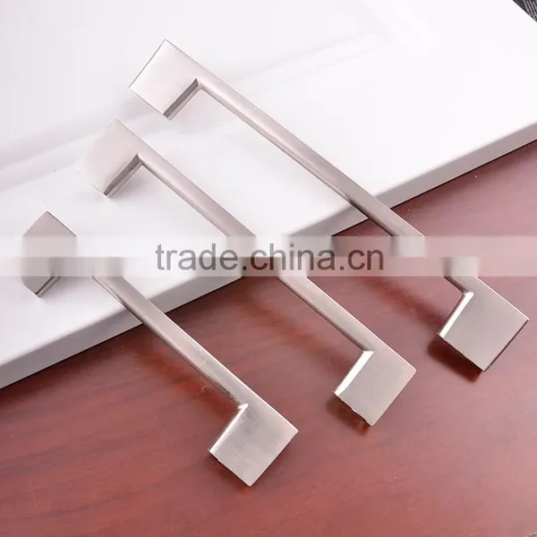 Hot Sale Multi-functiona Zinc Alloy Kitchen Pull Handles Furniture Hardware Accessories for Dresser Wardrobes photo-2