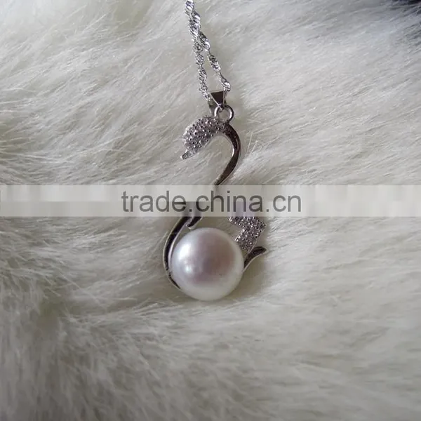 New Fashion Goose Pendant Necklace With Pearl Hot Sale photo-2
