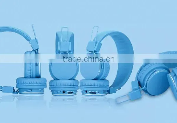 Good Quality FM Radio Wireless Sports Headphone Sexy Girl Pink Bluetooth Earphone photo-3