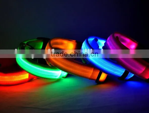 Wholesale Flashing LED Nylon Dog Collar Factory Directly photo-4